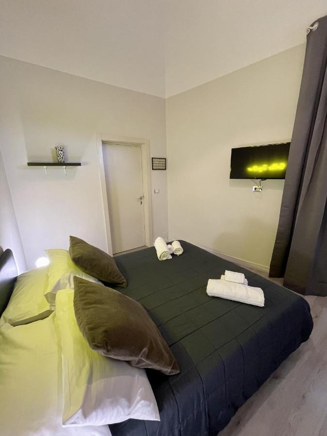 4 Balconi Paladini rooms Lecce Exterior foto