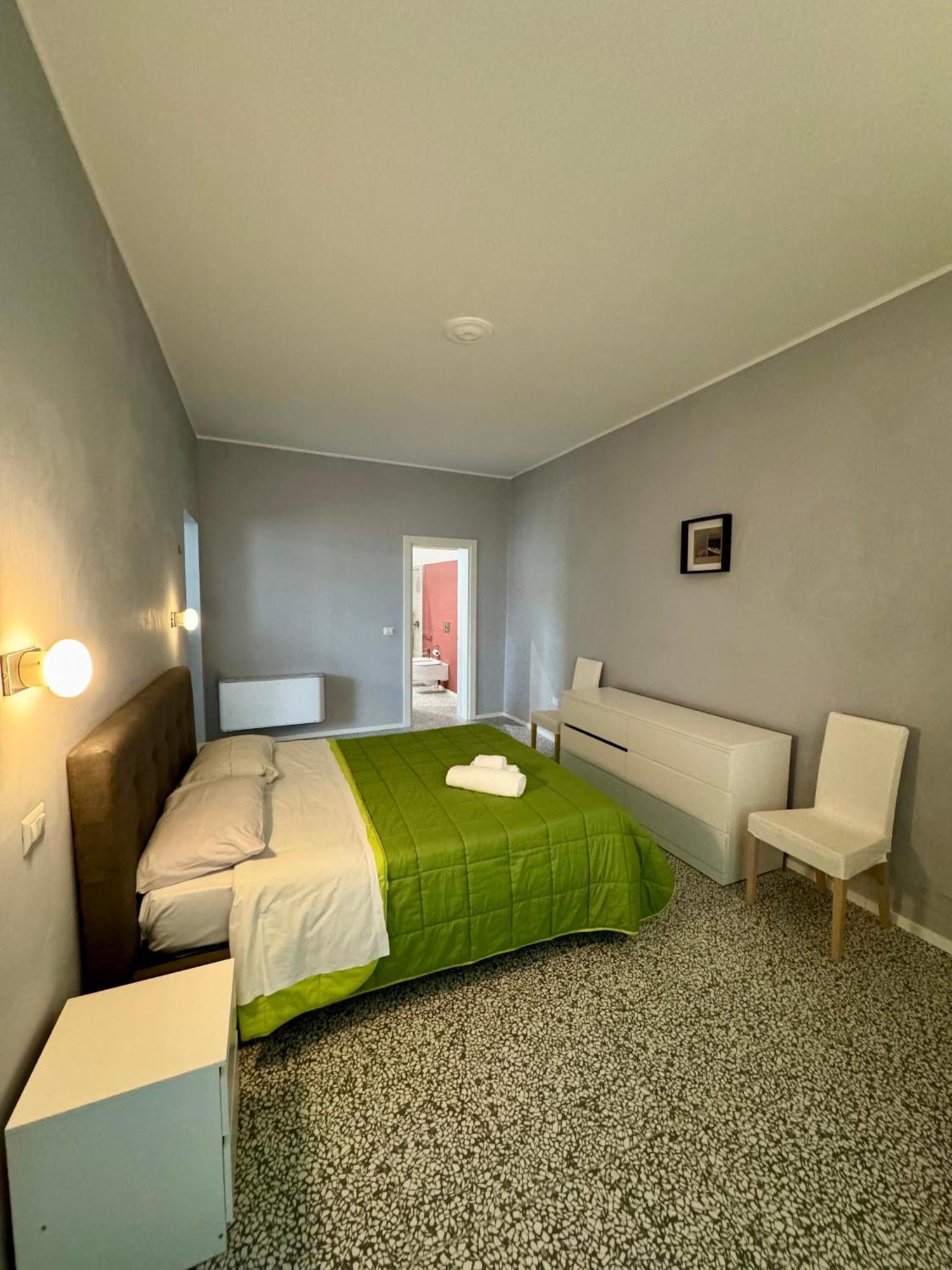 4 Balconi Paladini rooms Lecce Exterior foto